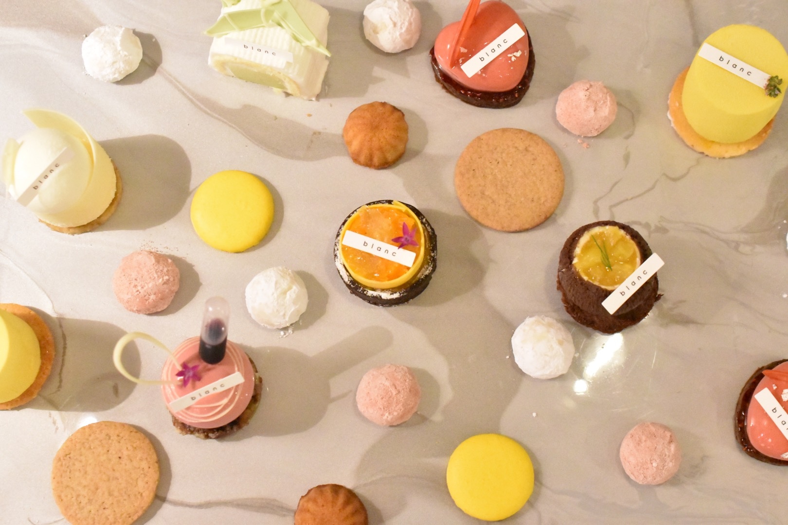 お菓子詰め合わせ